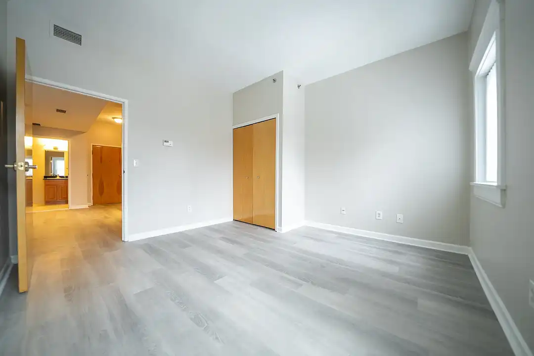 Tremont Terraces on Lincoln Park - Cleveland, OH 44113 | ApartmentGuide.com