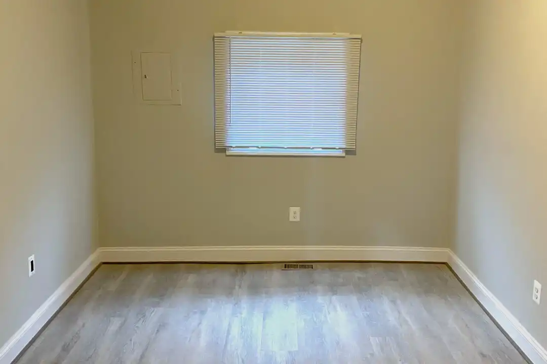 837 N Fulton Ave unit 2C AVAILABLE $600 - Baltimore, MD 21217 ...