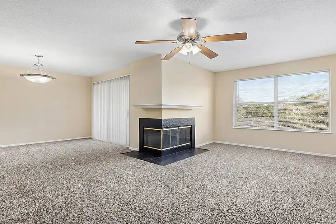 MAA様 MAA Sand Lake| Luxury Apartments Orlando | MAA
