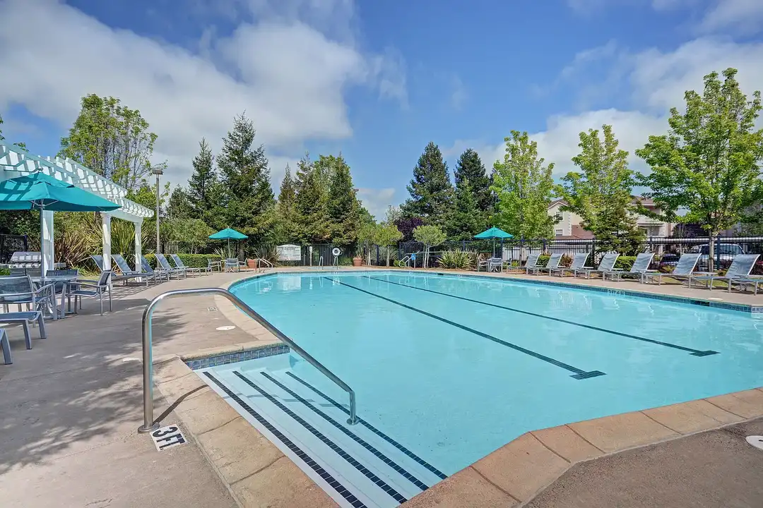 Picture of Bell Rohnert Park - Rohnert Park, CA 94928 | ApartmentGuide.com