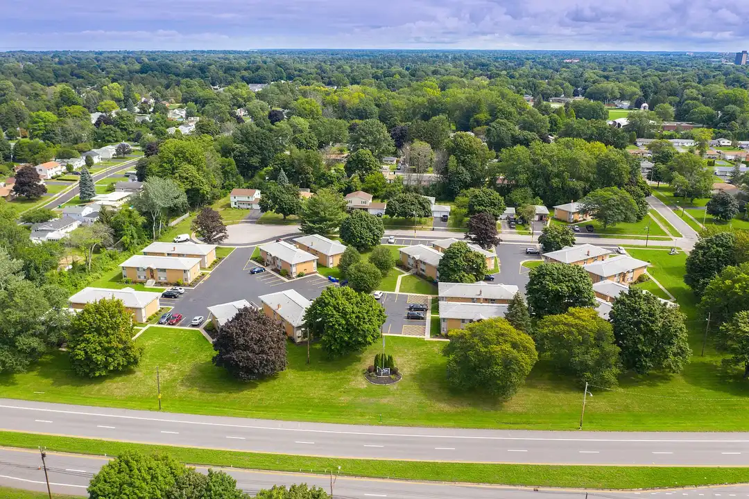 Susan Apartments - Rochester, NY 14616 | ApartmentGuide.com