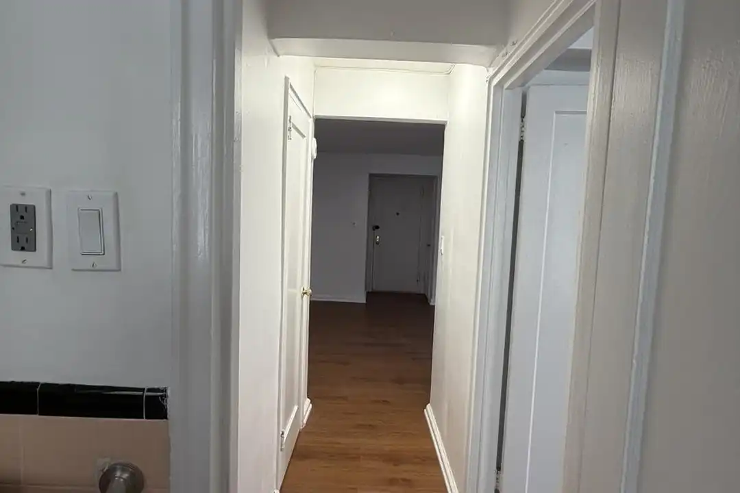 Apartments for Rent at 14444 41st Ave