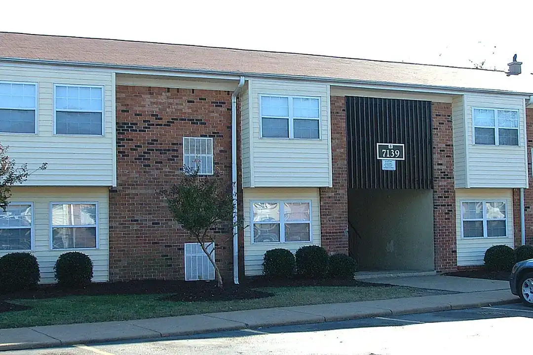 Berkley Square Apartments Norfolk, VA 23513