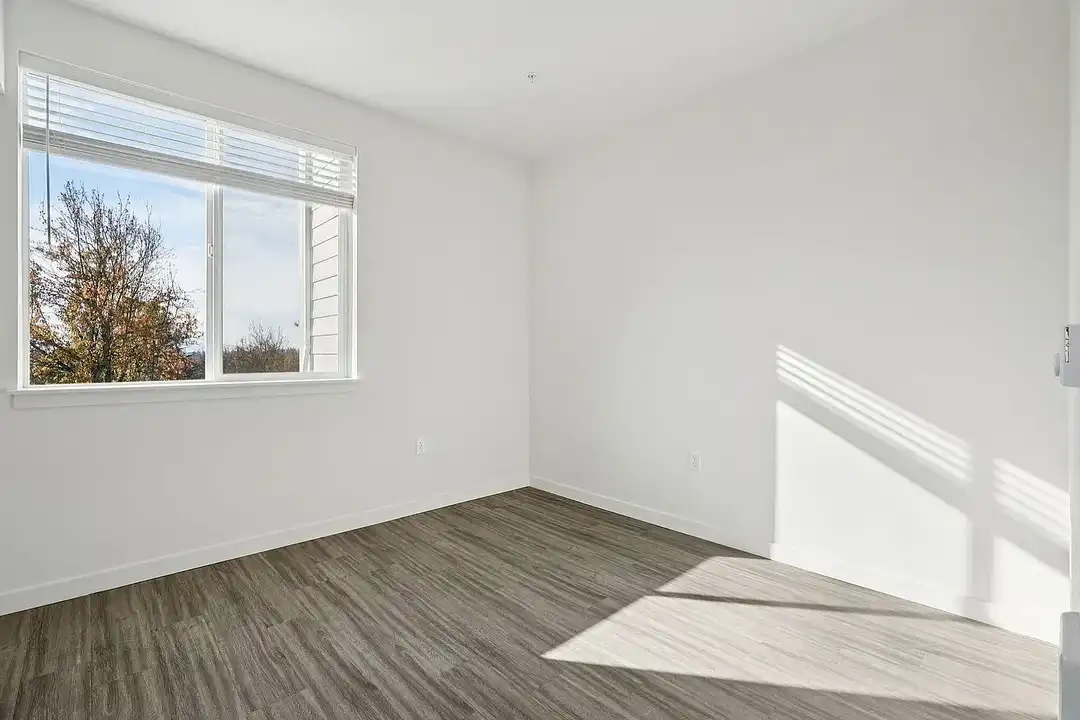 Pacific Ridge Apartments - Tigard, OR 97224 | ApartmentGuide.com