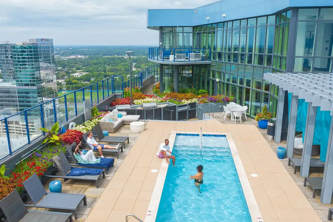 Ascent Uptown - Charlotte, NC 28202 | ApartmentGuide.com