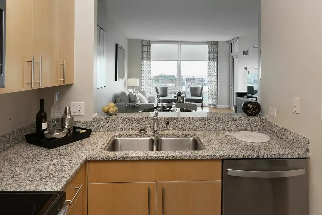 The St James - Philadelphia, PA 19106 | ApartmentGuide.com