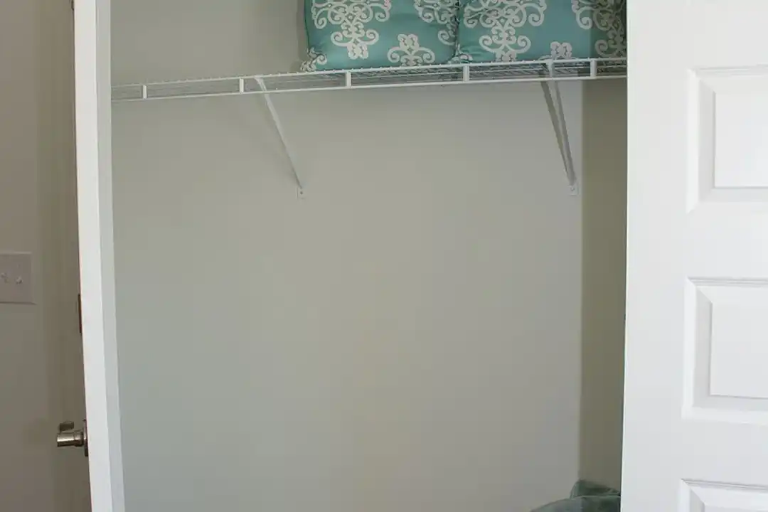 Parkside at Charles Street Newport News VA 23608 ApartmentGuide com