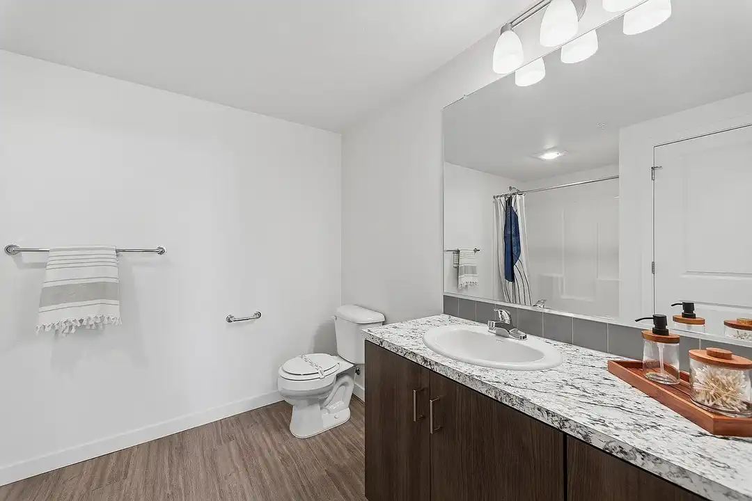 Pacific Ridge Apartments - Tigard, OR 97224 | ApartmentGuide.com