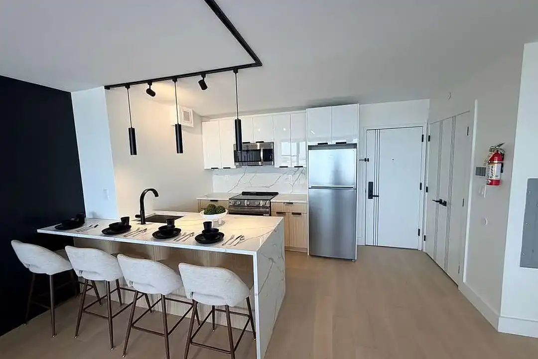 Cosmo 440 Luxury Apartments - Newark, NJ 07112 | ApartmentGuide.com - Elite Newark Luxury Rentals